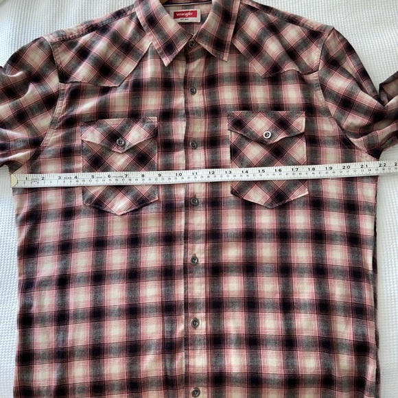 2/49$ Men’s Vintage Wrangler plaid long sleeves flannel shirt‎ Sz medium - Picture 7 of 9